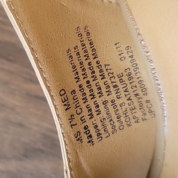 Apt. 9 wedge shoes Taupe Size 7.5 - Picture 7 of 8